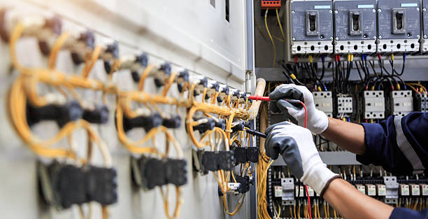 Professional Electrician technician working in Enid, OK